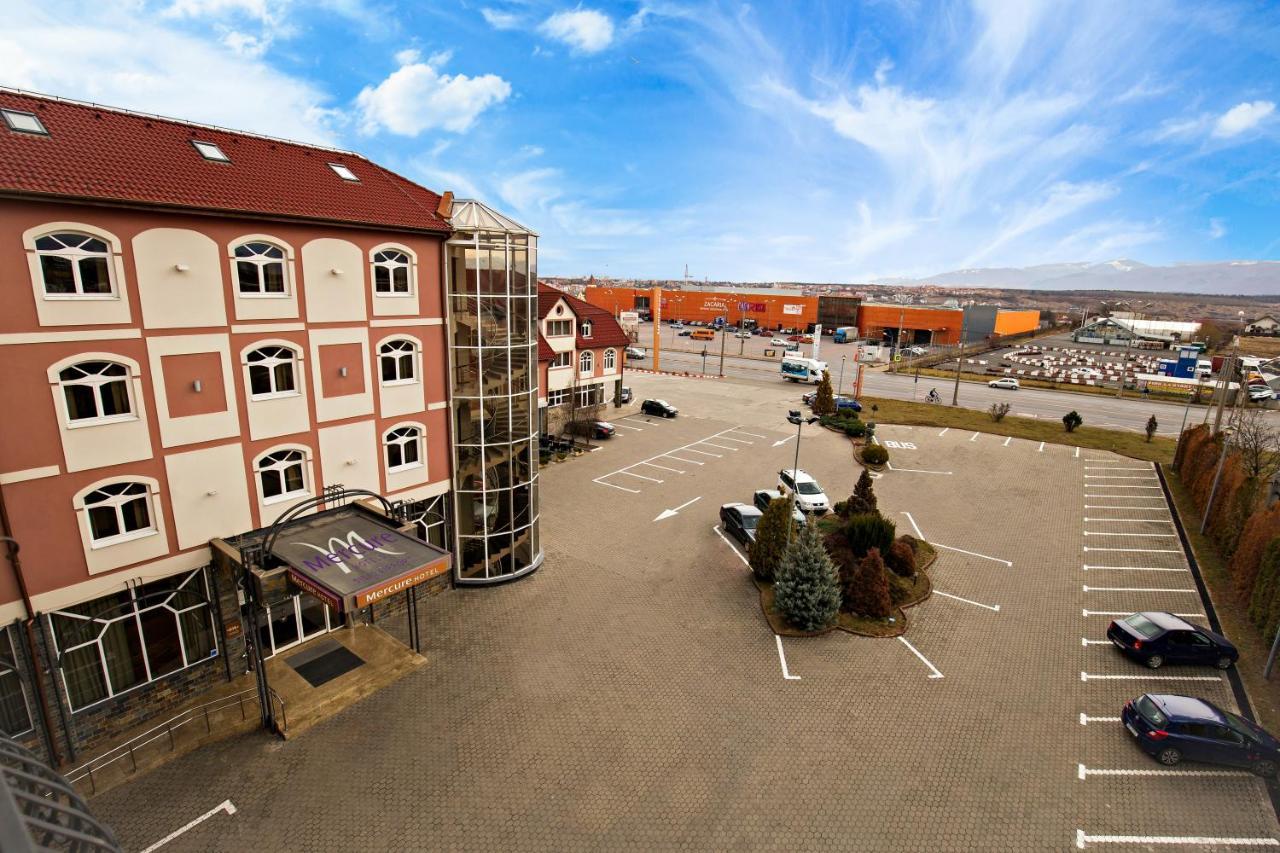 Mercure Sibiu Airport Bagian luar foto
